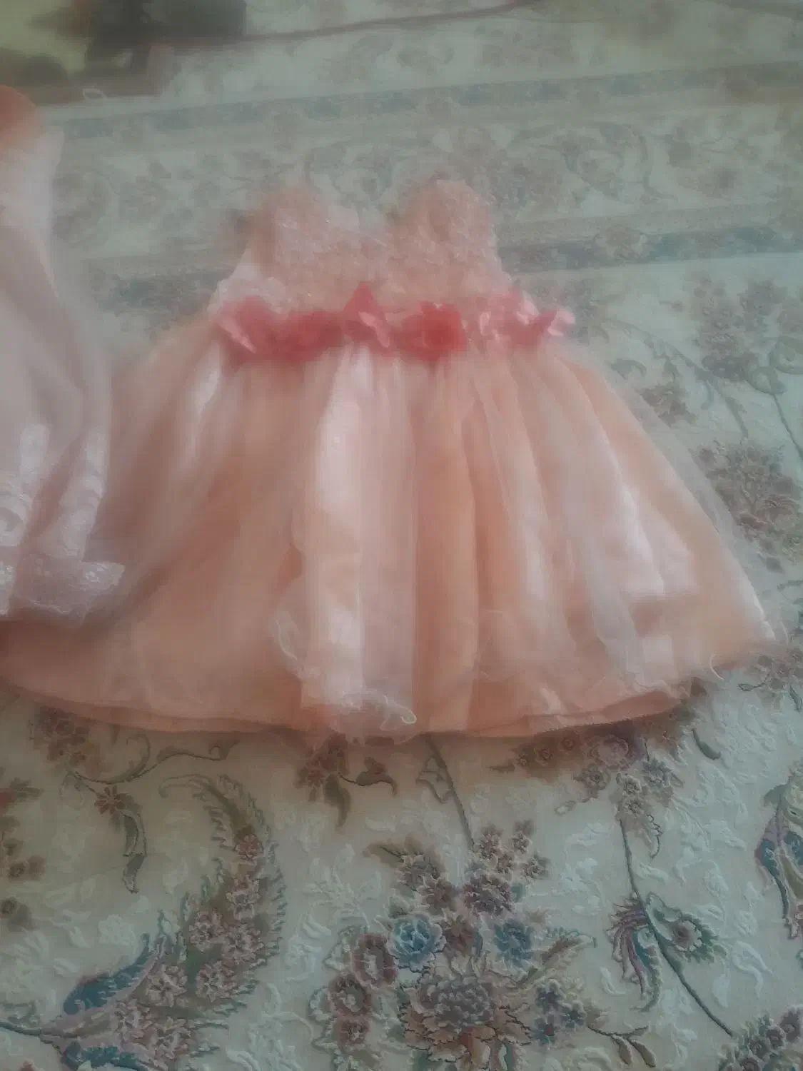 عروس کوچیک شماره ۳|لباس|صحنه, |دیوار