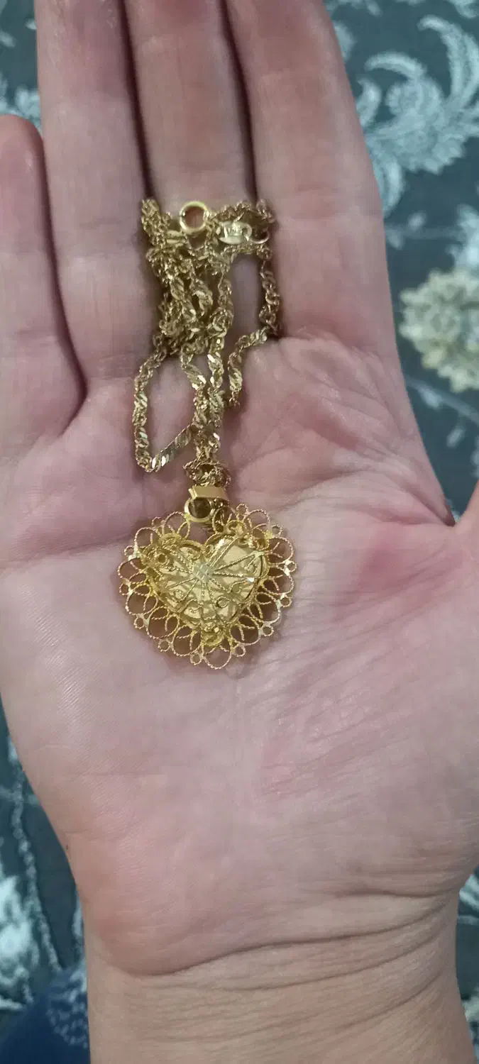 پلاک وزنجیر طلا|جواهرات|دورود, |دیوار