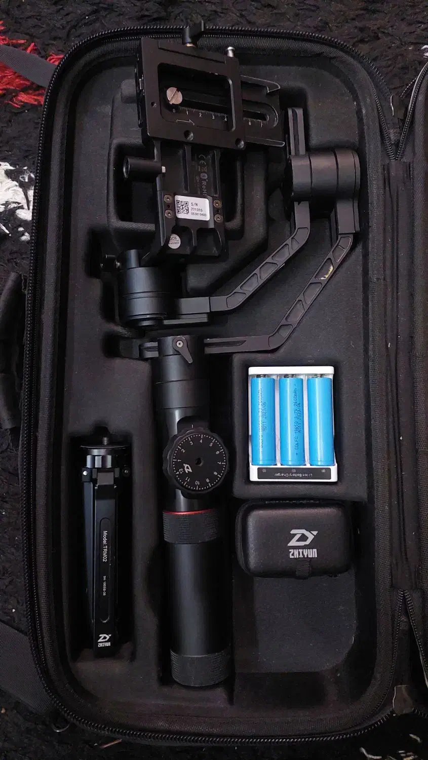 گیمبال دوربین کرین ۲|دوربین عکاسی و فیلم‌برداری|قم, سالاریه|دیوار