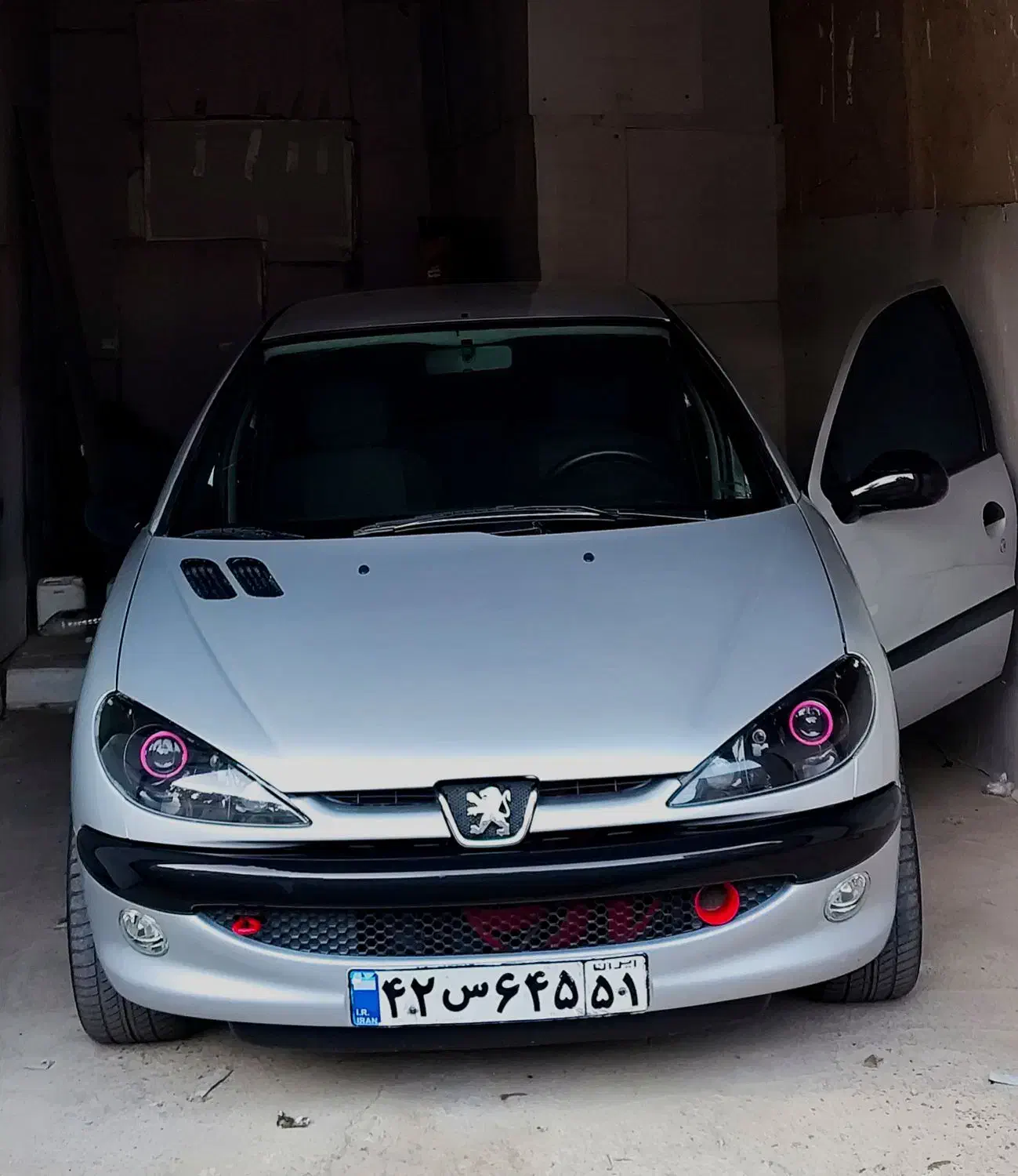 چراغ جلو ۲۰۶|قطعات یدکی و لوازم جانبی|سنندج, |دیوار