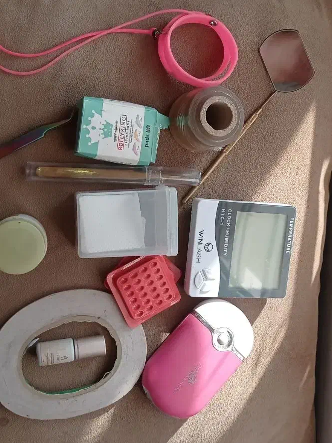 وسایل اکستنشن مژه و ابرو|آرایشی، بهداشتی، درمانی|شیراز, بیمارستان اعصاب و روان محرری|دیوار