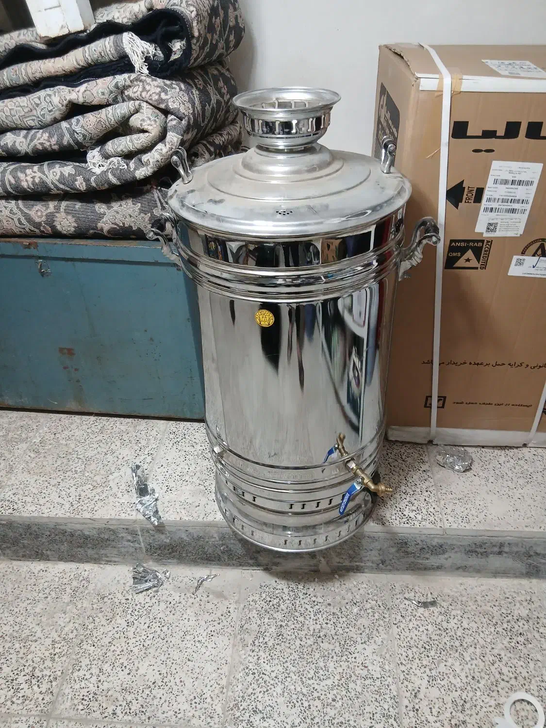 سماور بزرگ صنعتی برنجی|سماور، چای‌ساز، قهوه‌ساز|میامی, |دیوار