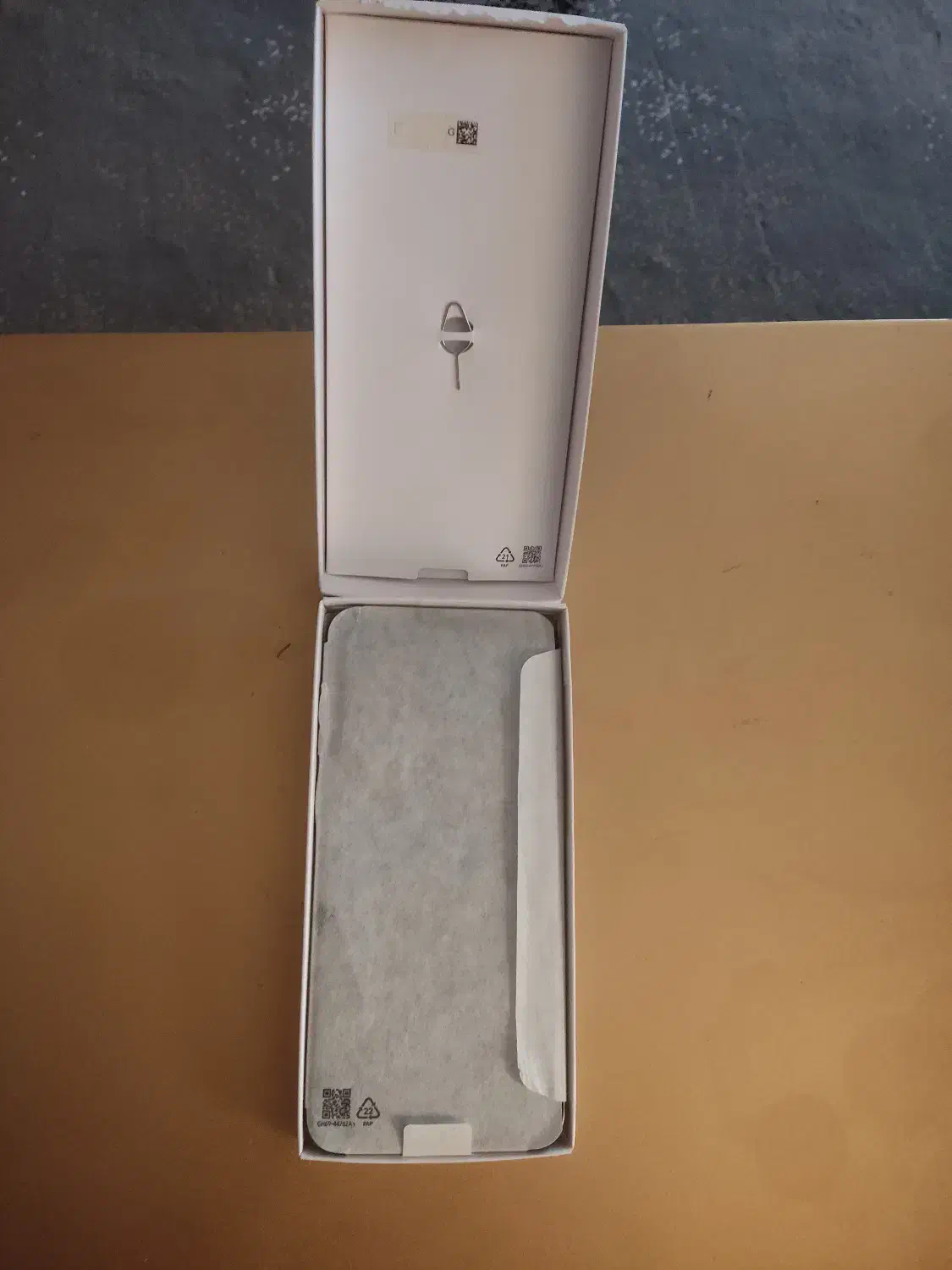 یک عدد گوشی سامسونگ مدل A26 رم 256 نو نو|موبایل|مشهد, شهید فرامرز عباسی|دیوار