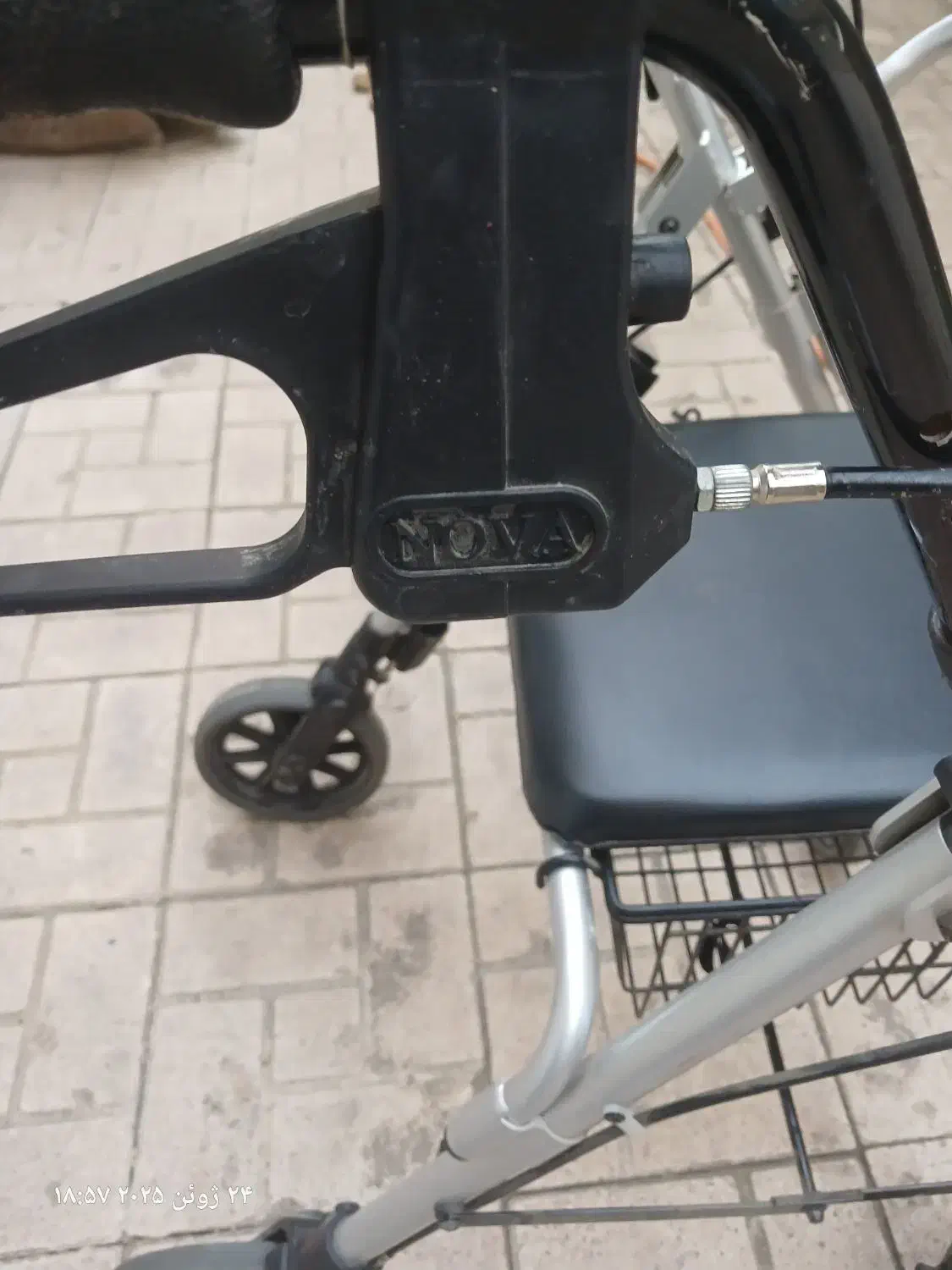 واکر طرح بیلچر المانی اصل|آرایشی، بهداشتی، درمانی|همدان, |دیوار