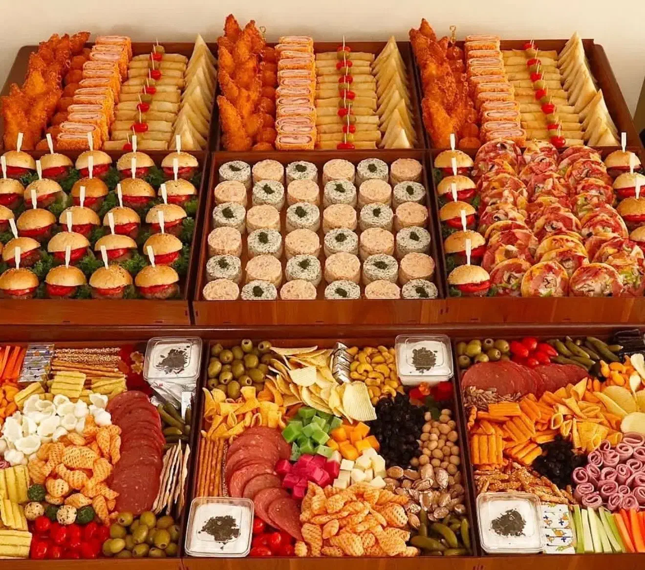 سفارش فینگرفود تازه و خوشمزه|خدمات پذیرایی، مراسم|فردیس, سرحد آباد|دیوار