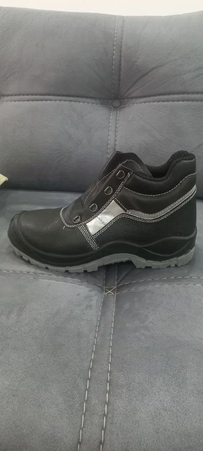 کفش کار|کیف، کفش، کمربند|پردیس, فاز ۱۱|دیوار