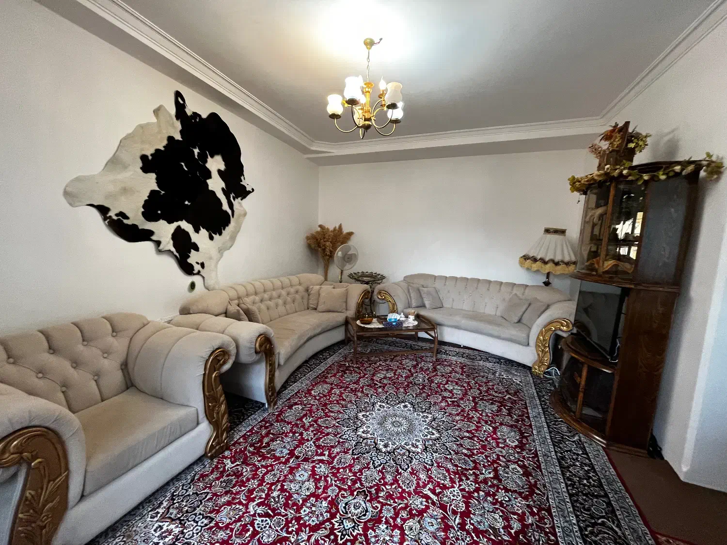 حیاط ویلایی اسکو میلان|فروش خانه و ویلا|اسکو, |دیوار