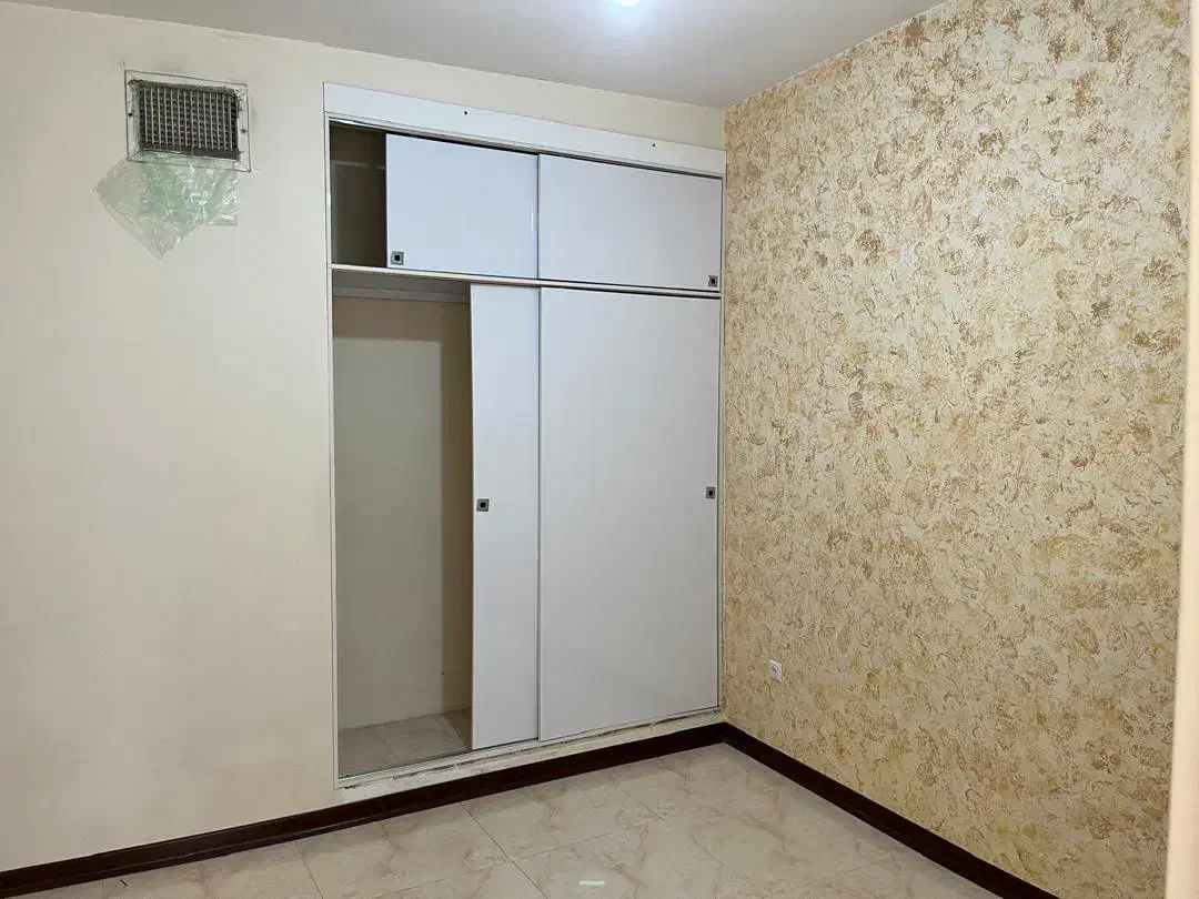 ویلایی دربست، مسکونی و اداری یا انبار/ نارمک