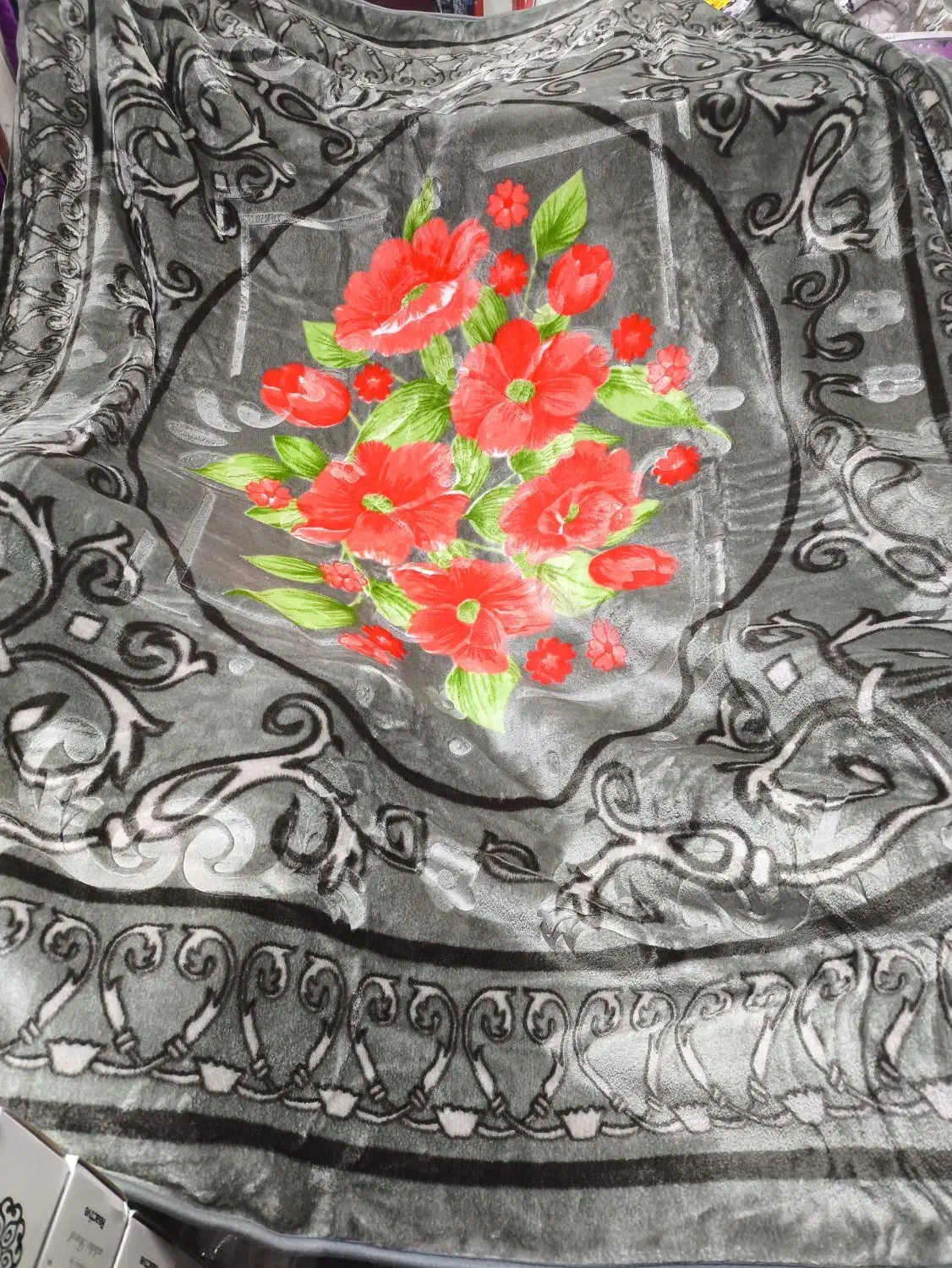 پتو دونفره نرمینه ضخیم درجه ۱|رختخواب، بالش، پتو|یزد, |دیوار