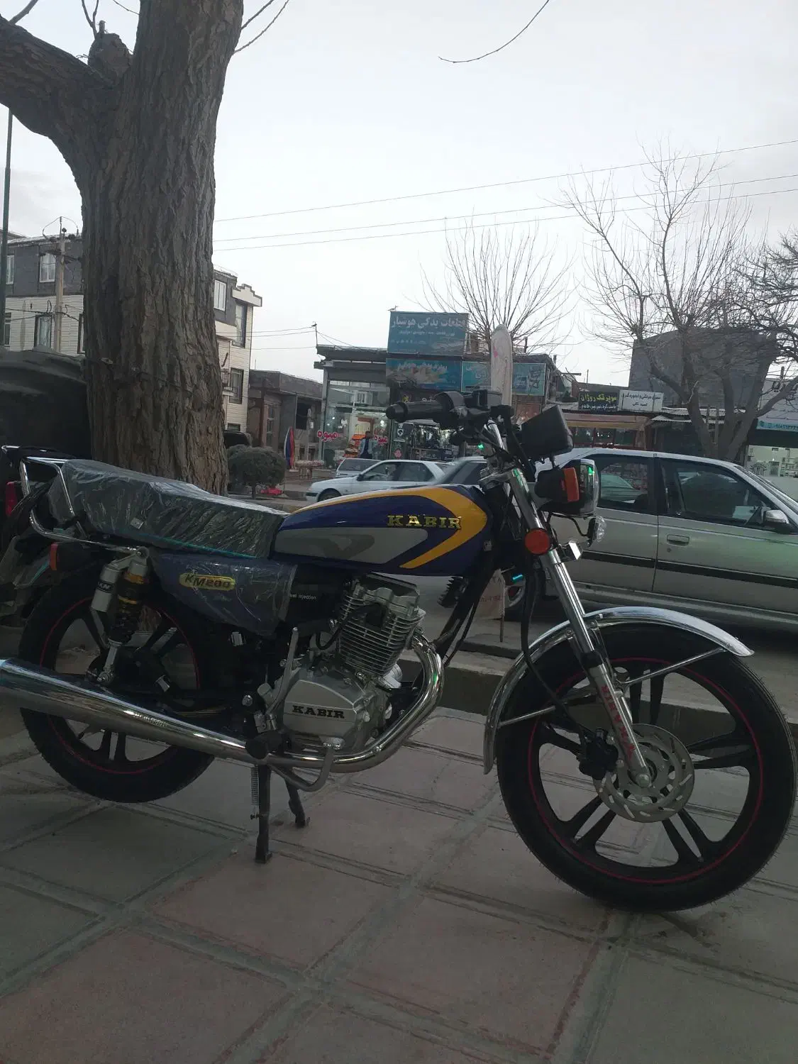 موتور200 کبیر 403|موتورسیکلت|سنندج, |دیوار