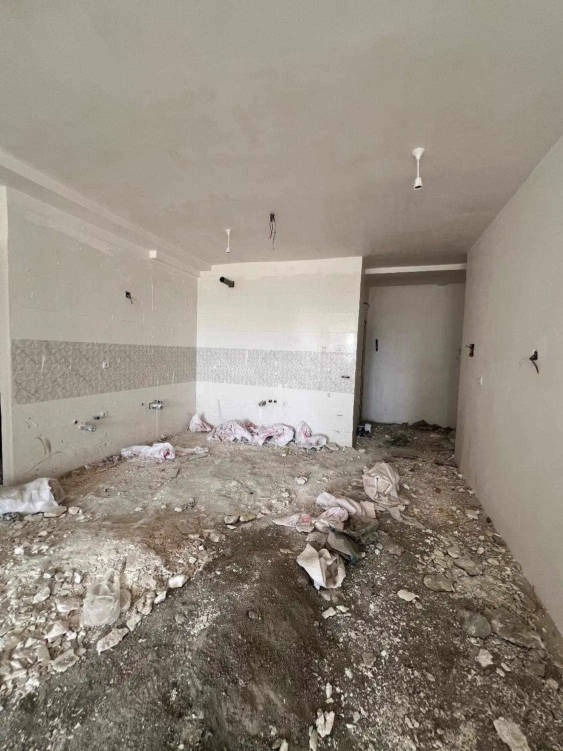 آپارتمان ۱۰۰ متری/ رو به نما/ زیباشهر|فروش آپارتمان|زاهدان, |دیوار