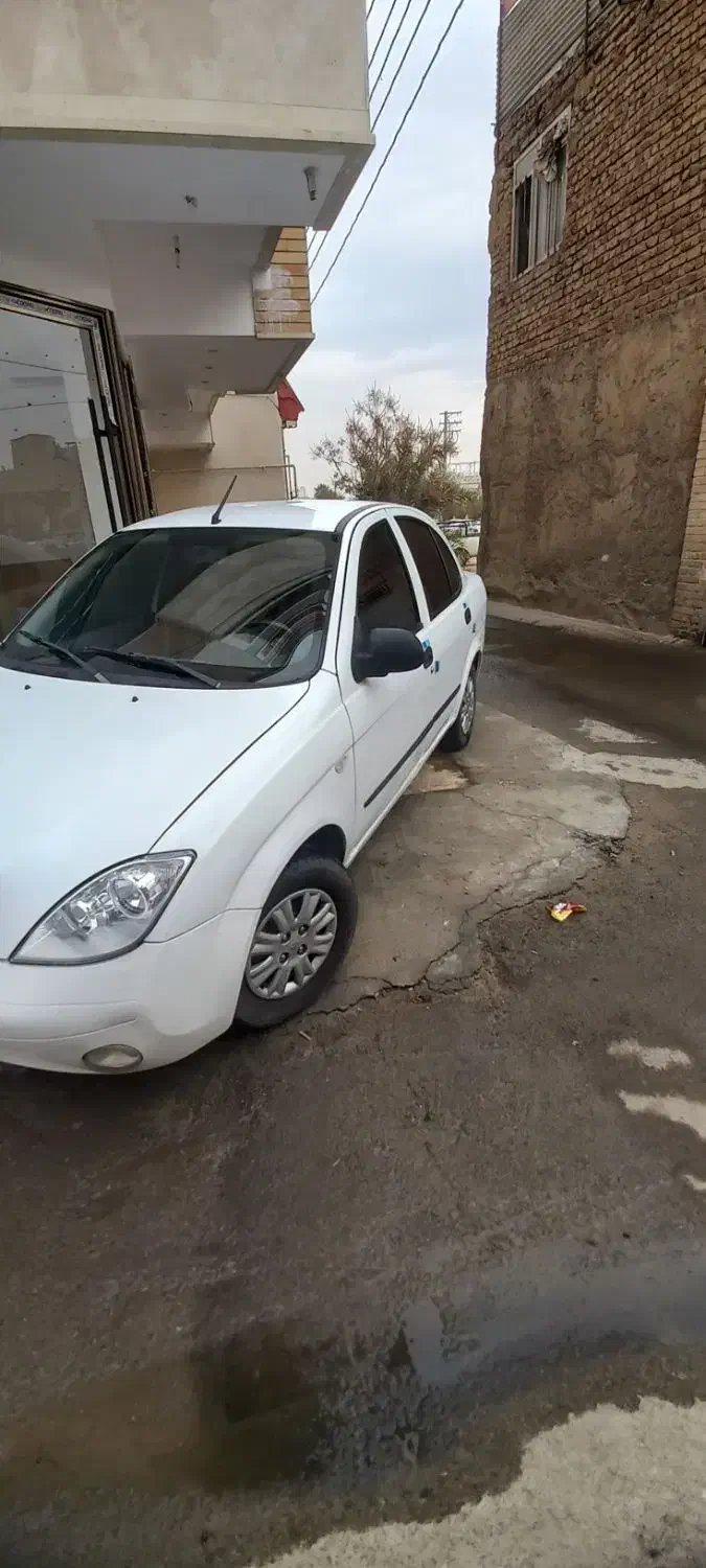 تیبا صندوقدار۹۷|خودرو سواری و وانت|قم, زنبیل آباد|دیوار