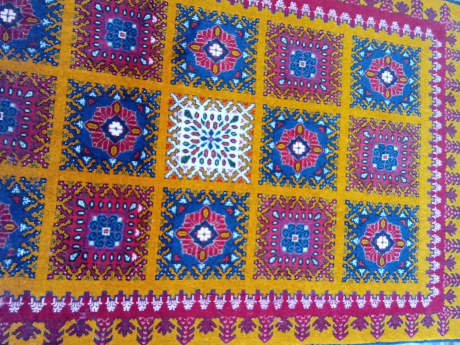 فرش دستبافت بومی|فرش|دهاقان, |دیوار