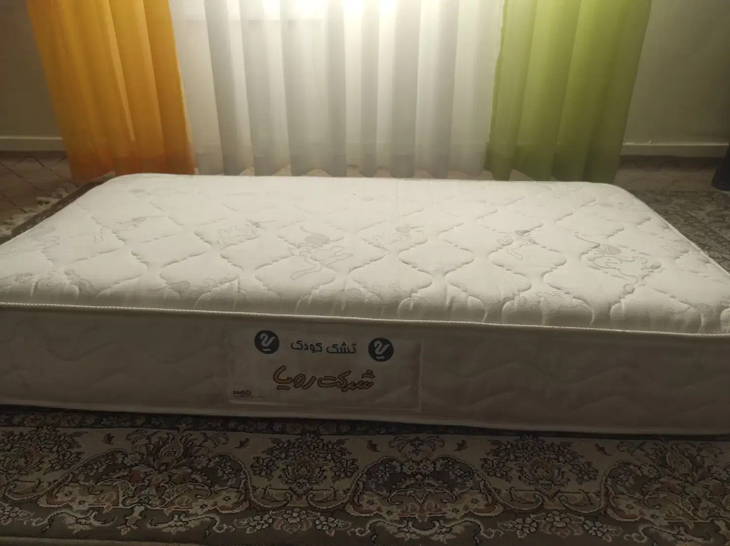 تشک کودک|تخت و سرویس خواب|تهران, قصر فیروزه ۲|دیوار