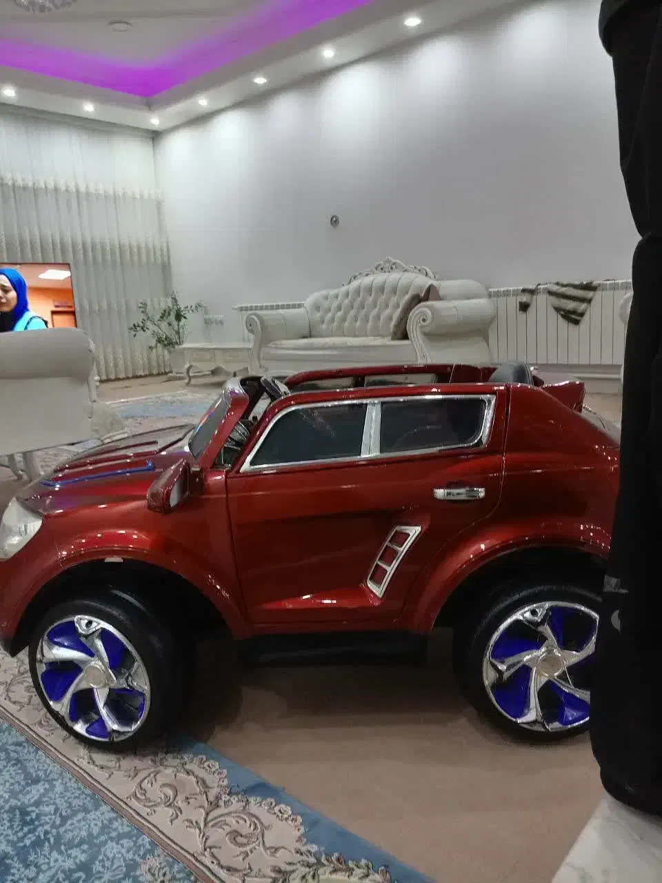 ماشین شارژی|اسباب‌‌بازی|مهاباد (آذربایجان غربی), |دیوار