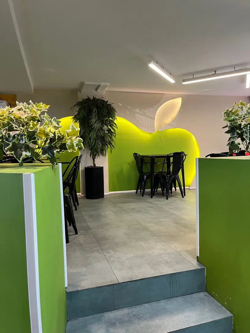 استخدام پیک تریپی و استخدامی|استخدام خدمات فروشگاه و رستوران|تهران, دریا|دیوار