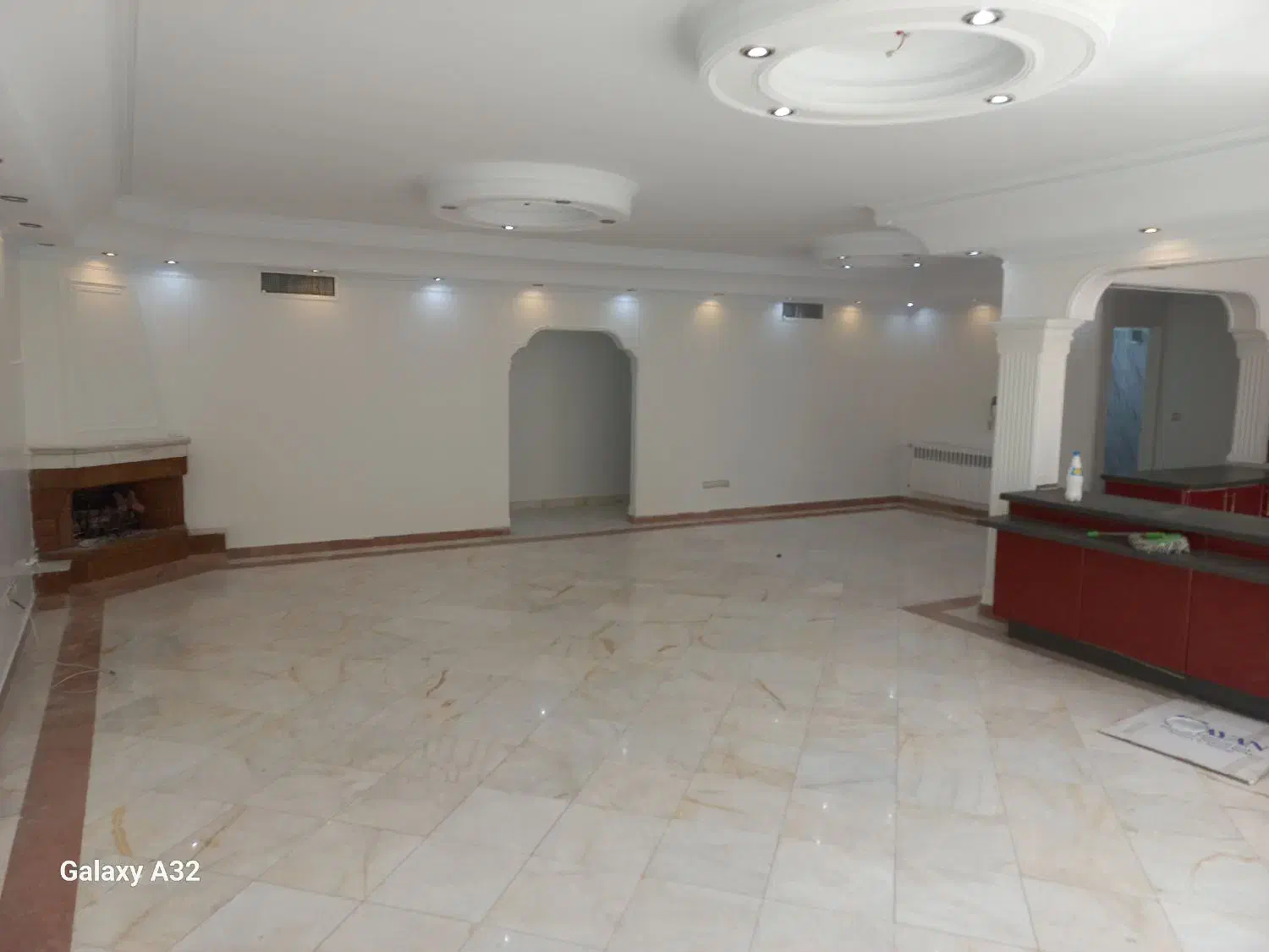 ۱۸۵متر تهرانپارس فلکه اول