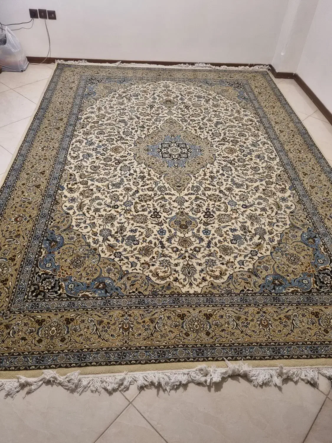 فرش ۴ متری|فرش|تهران, تسلیحات|دیوار