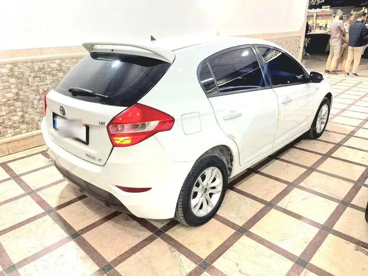 برلیانس ۳۲۰ موتور بزرگ|خودرو سواری و وانت|رشت, نیروی دریایی|دیوار