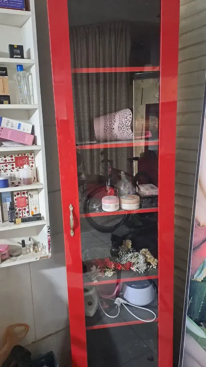 دلاور و ویترین|بوفه، ویترین، کنسول|گلبهار, شهر جدید گلبهار|دیوار