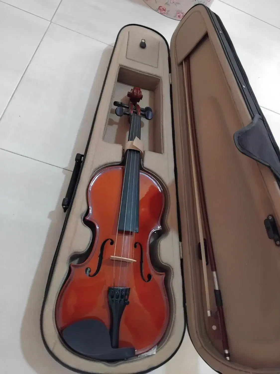 ویولن برند آماتی 100|ویولن|مشهد, سجاد شهر|دیوار