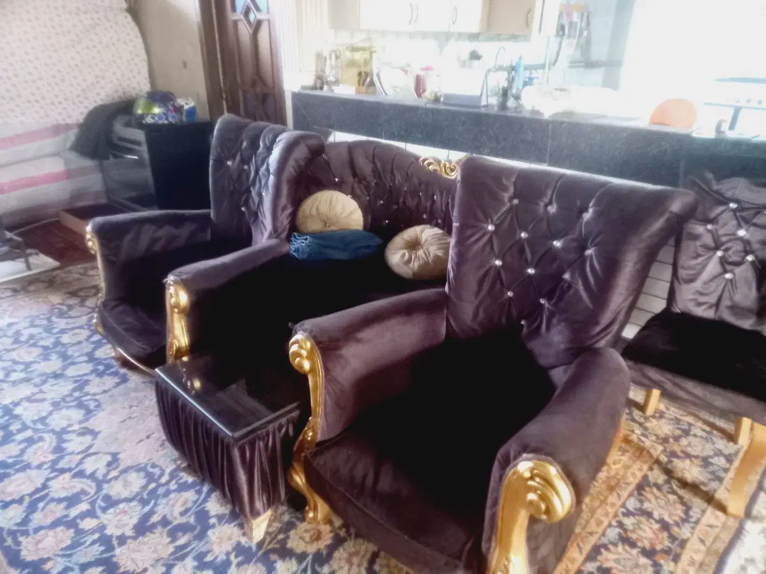 مبل|مبلمان خانگی و میز عسلی|زیرآب, |دیوار