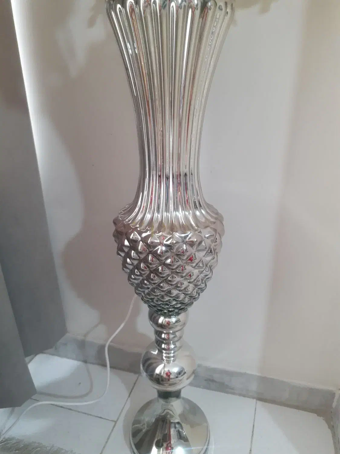 گلدان وگل مصنوعی|گل مصنوعی|شهریار, شهرک وائین|دیوار