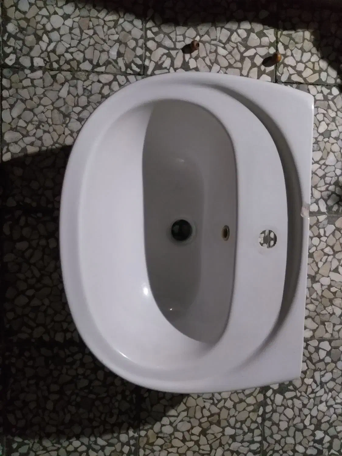 روشویی دستشویی در حد نو|لوازم سرویس بهداشتی|رشت, نخودچر|دیوار