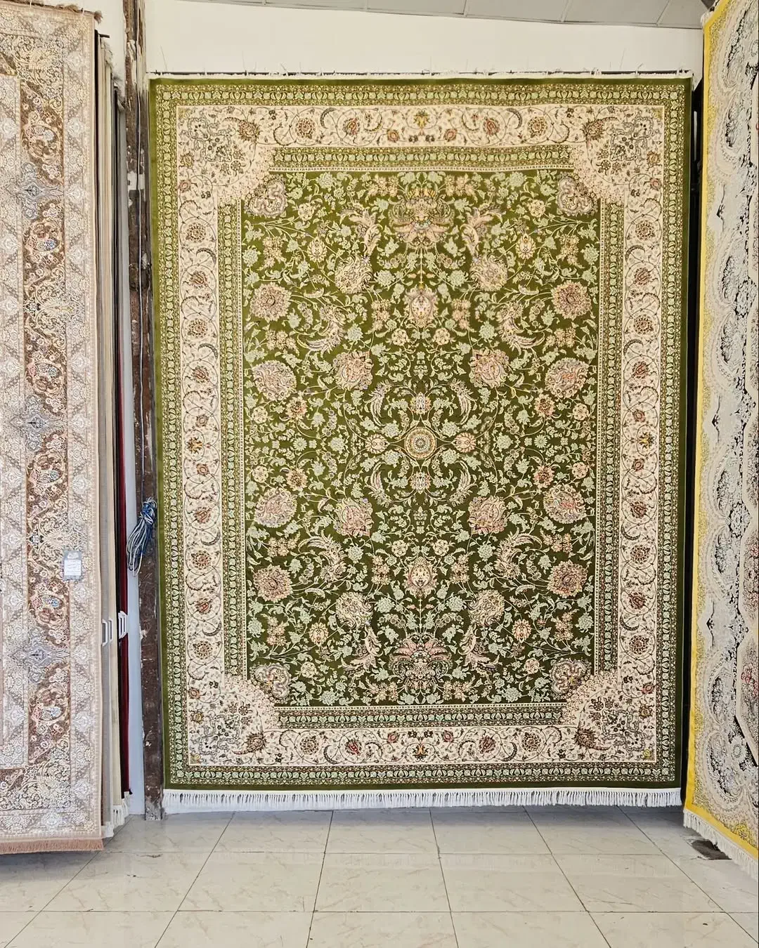 فرش شهریار بیش ۳۰۰مدل طرح رنگبندی ۱۲۰۰شانه ۷۰۰شانه|فرش|شیراز, فرگاز|دیوار