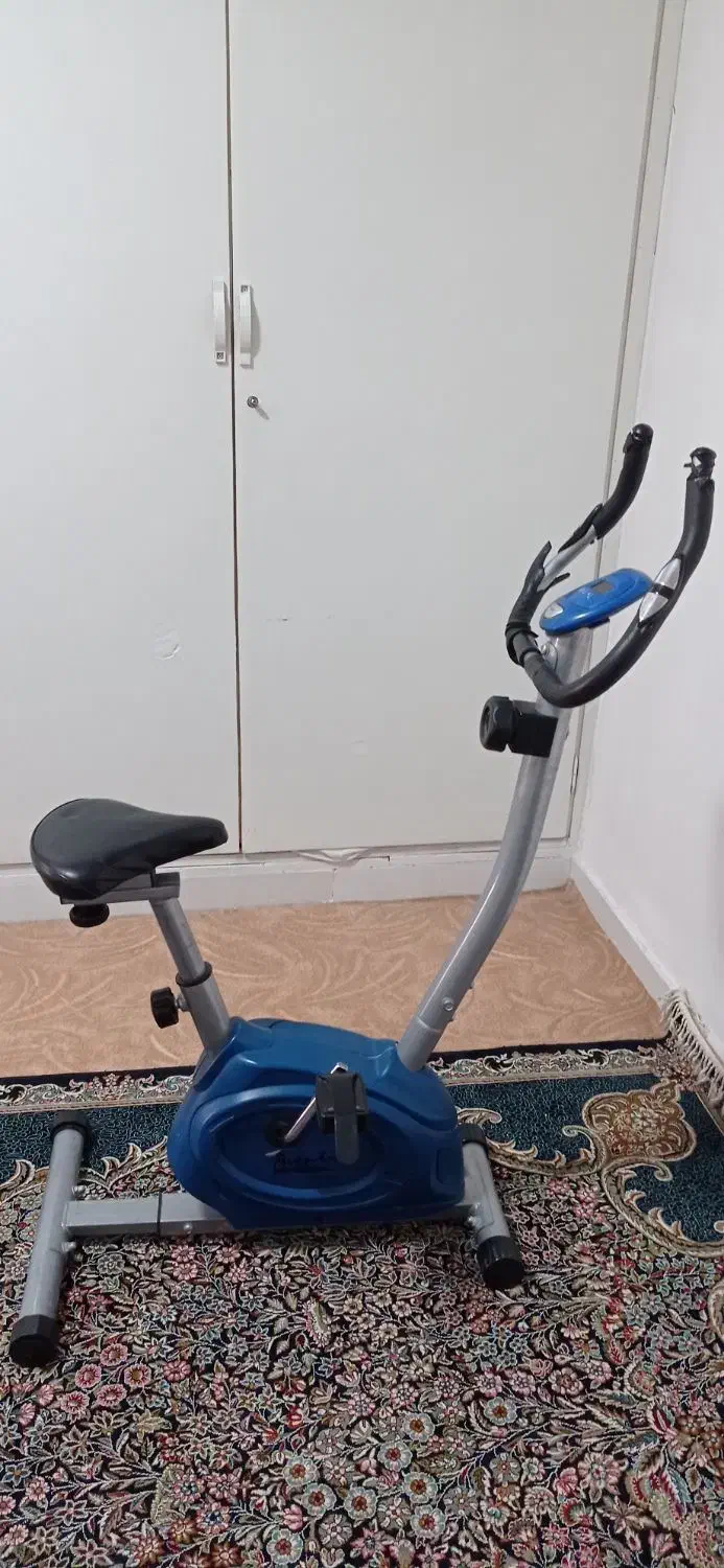 دوچرخه ثابت سالم|دوچرخه، اسکیت، اسکوتر|الیگودرز, |دیوار