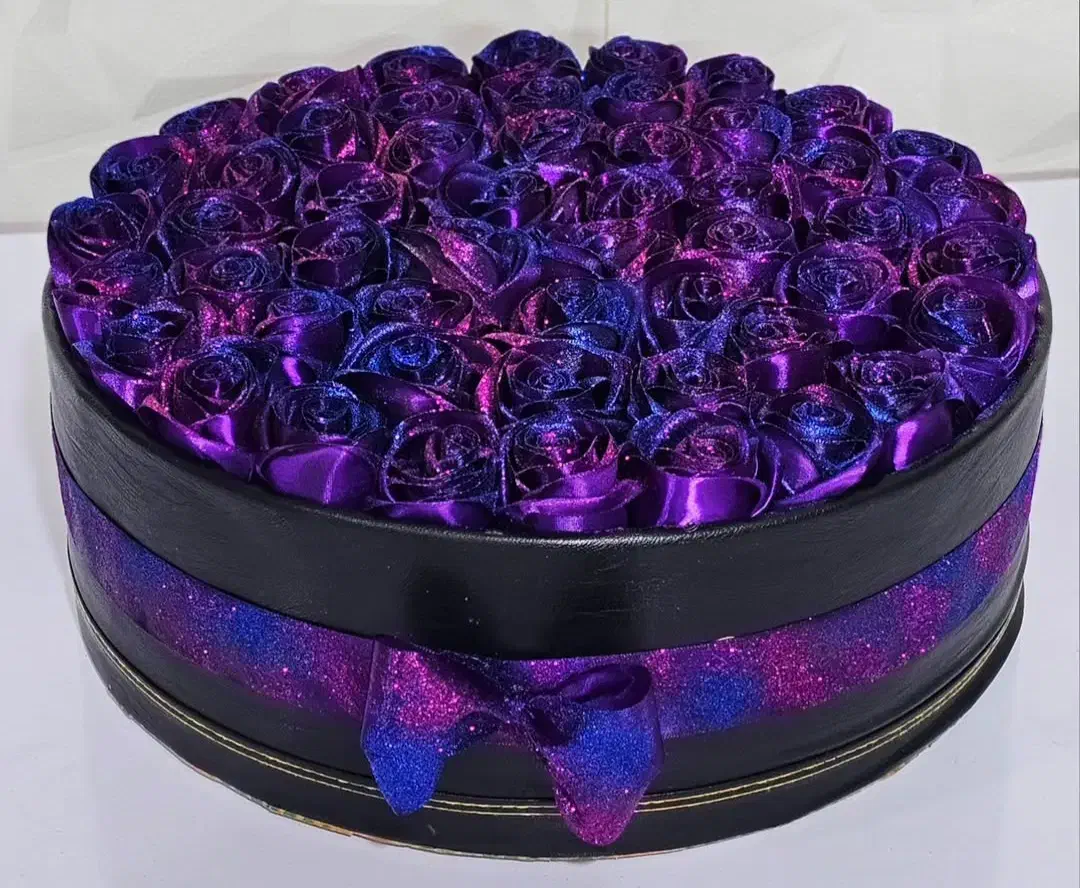 گل نازلی|گل و گیاه طبیعی|شاهین‌شهر, عطار|دیوار