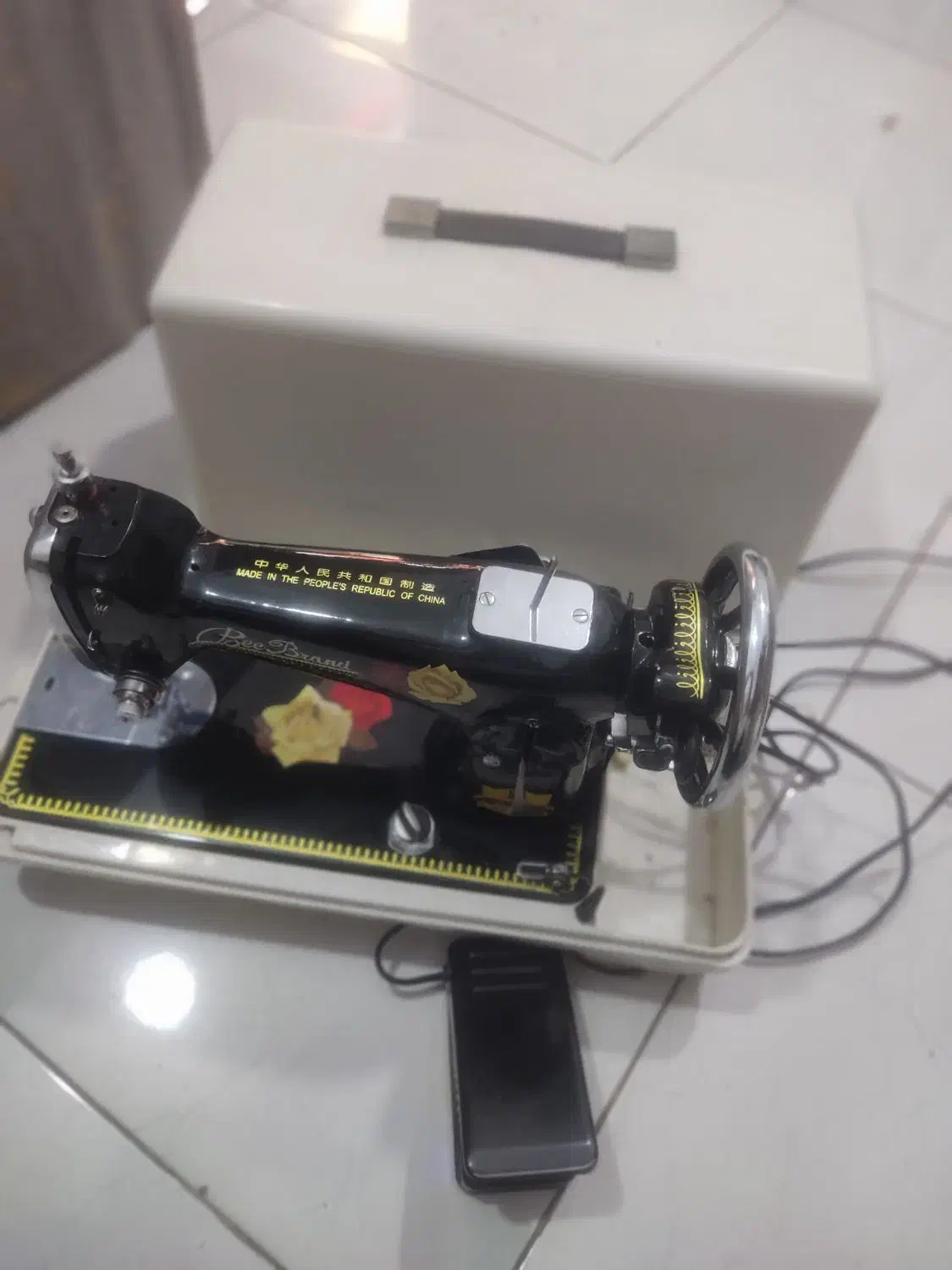 چرخ خیاطی سالم در حد نو|چرخ خیاطی و ریسندگی|عباس‌آباد, |دیوار