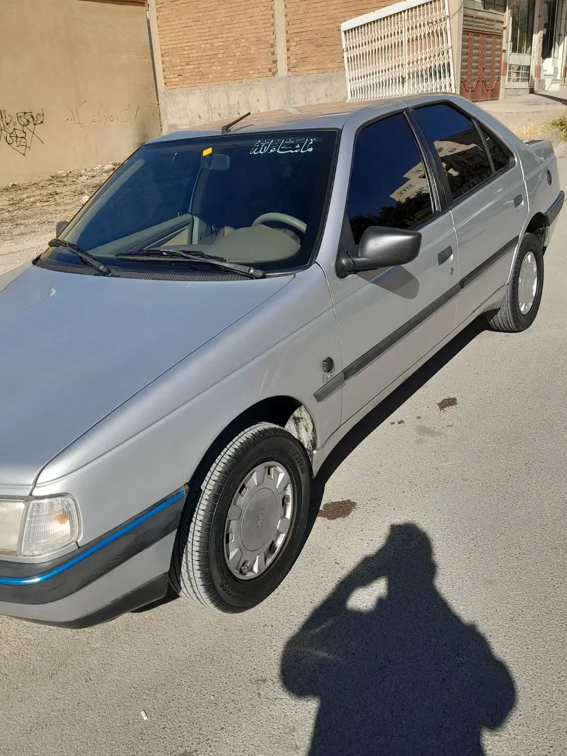 فروش ویژه ۴۰۵ نقره ای|خودرو سواری و وانت|ایلام, |دیوار