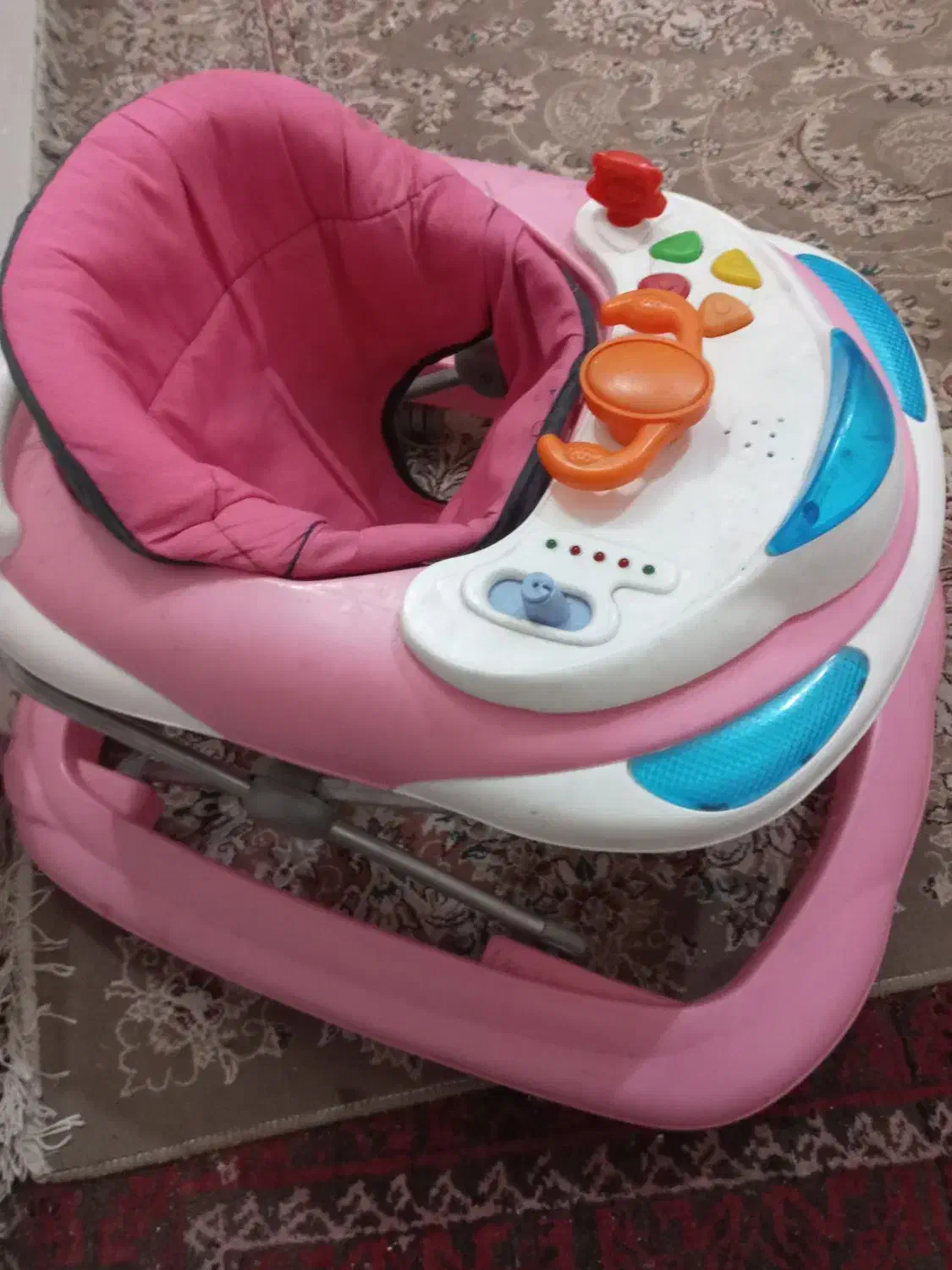 رارانک بچه سالم|کالسکه و لوازم جانبی|سبزوار, طبرسی (جعفرآباد)|دیوار