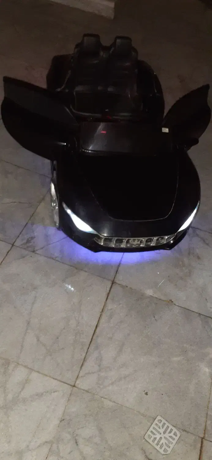 ماشین شارژی|اسباب‌بازی بچه|قروه, |دیوار