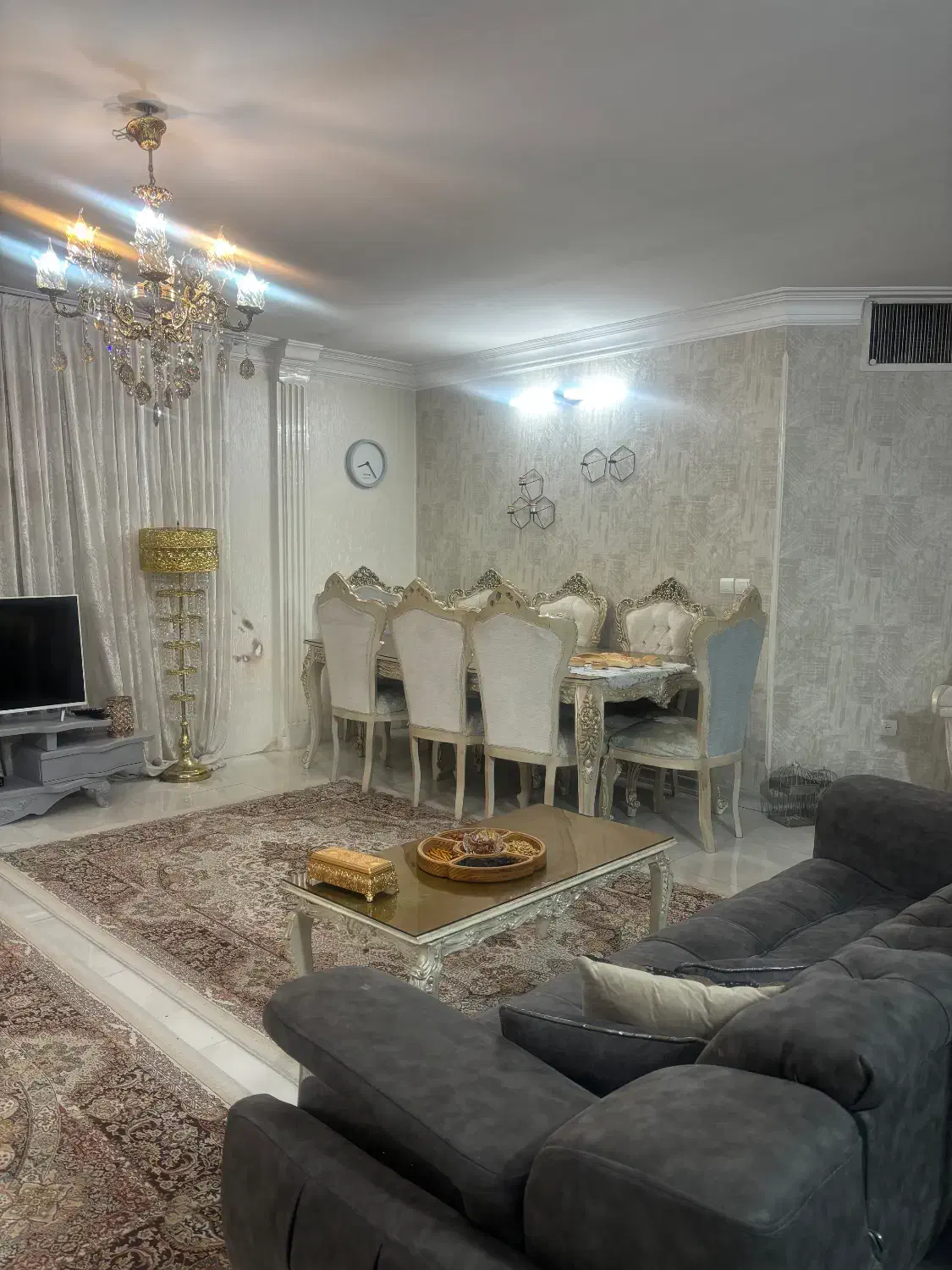 نارمک ۹۷ متر خوش نقشه دور میدان مناسب سرمایه گذاری|فروش آپارتمان|تهران, دردشت|دیوار