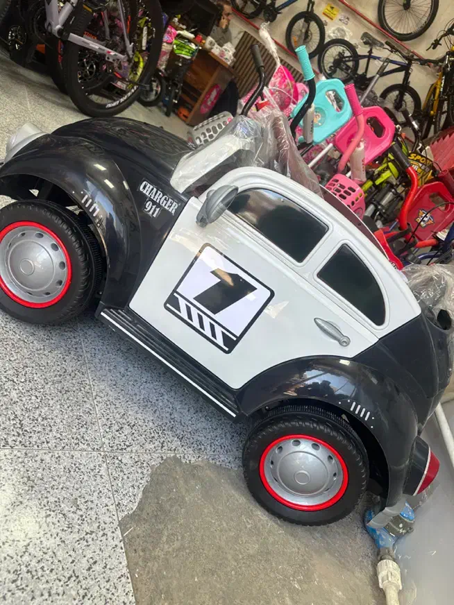 ماشین شارژی فولوکس(پلیسی)|اسباب‌‌بازی|اردبیل, |دیوار