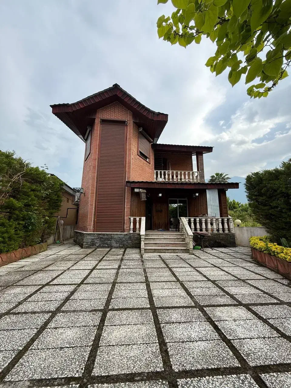 باغ ویلادوبلکس کلاسیک با۶۰مترکوچه اختصاصی|فروش خانه و ویلا|رویان, |دیوار