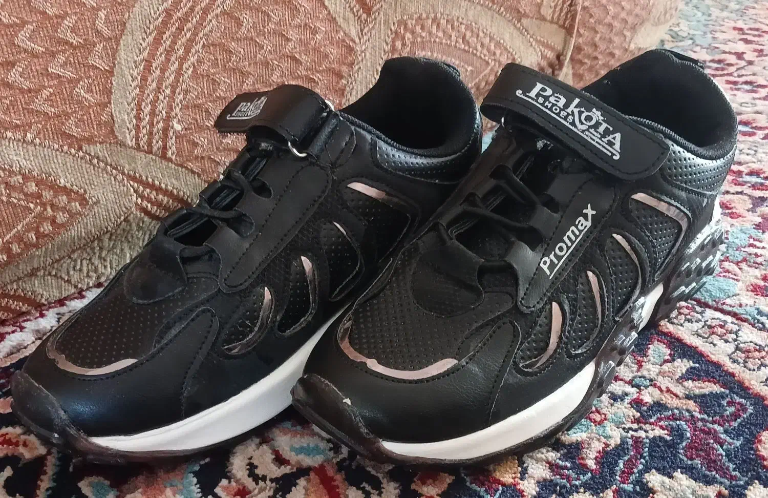 کفش اسپرت پسرانه|کفش و لباس بچه|آباده, |دیوار