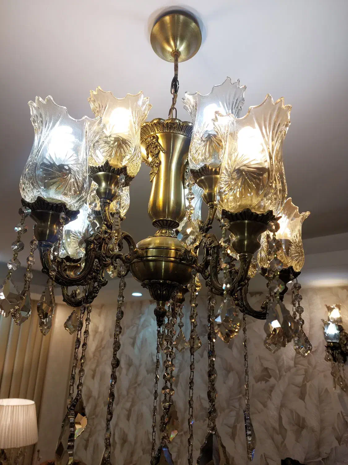 لوستر و دیوارکوب|لوستر و چراغ آویز|شهریار, شهرک وائین|دیوار