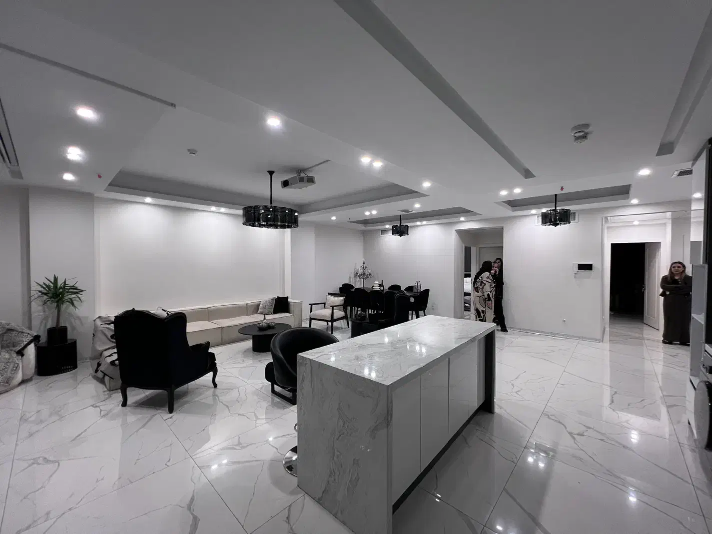 سعادت اباد سه خواب نوساز مدرن ۱۵۵ متری