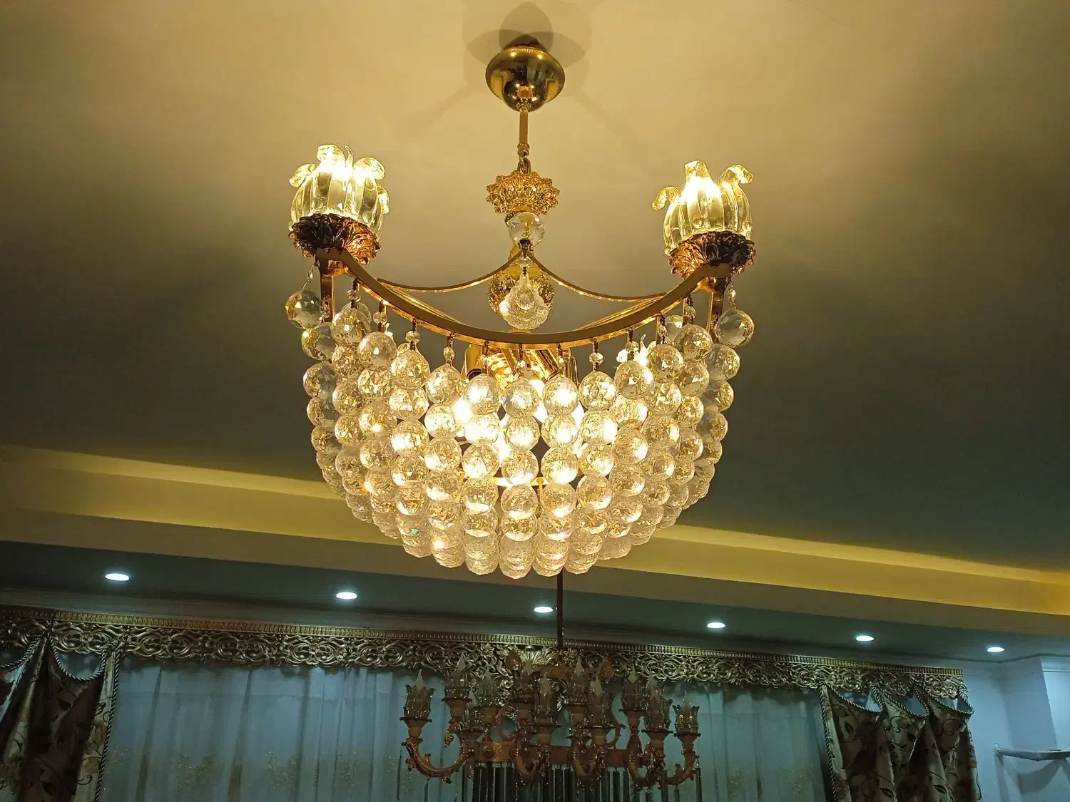 لوستر طلایی|لوستر و چراغ آویز|ارومیه, |دیوار