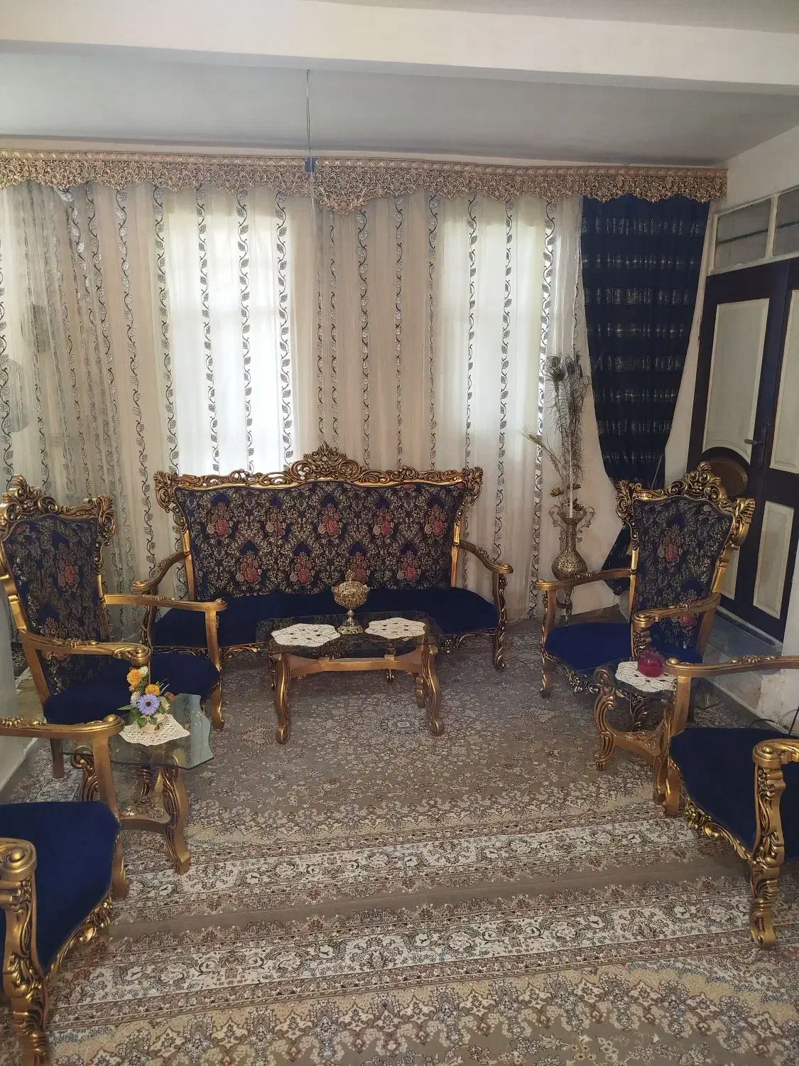مبل سلطنتی|مبلمان خانگی و میز عسلی|بزینه رود, |دیوار