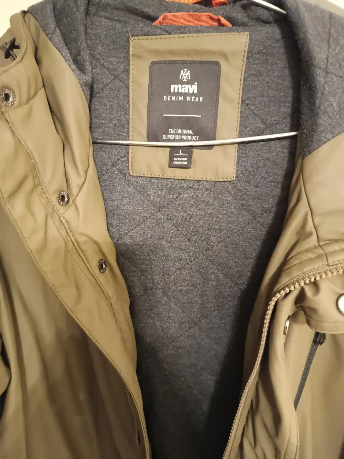 فروش فوری بارانی اورکت کلاه دار ضد آب Mavi اصل|لباس|تهران, چیذر|دیوار