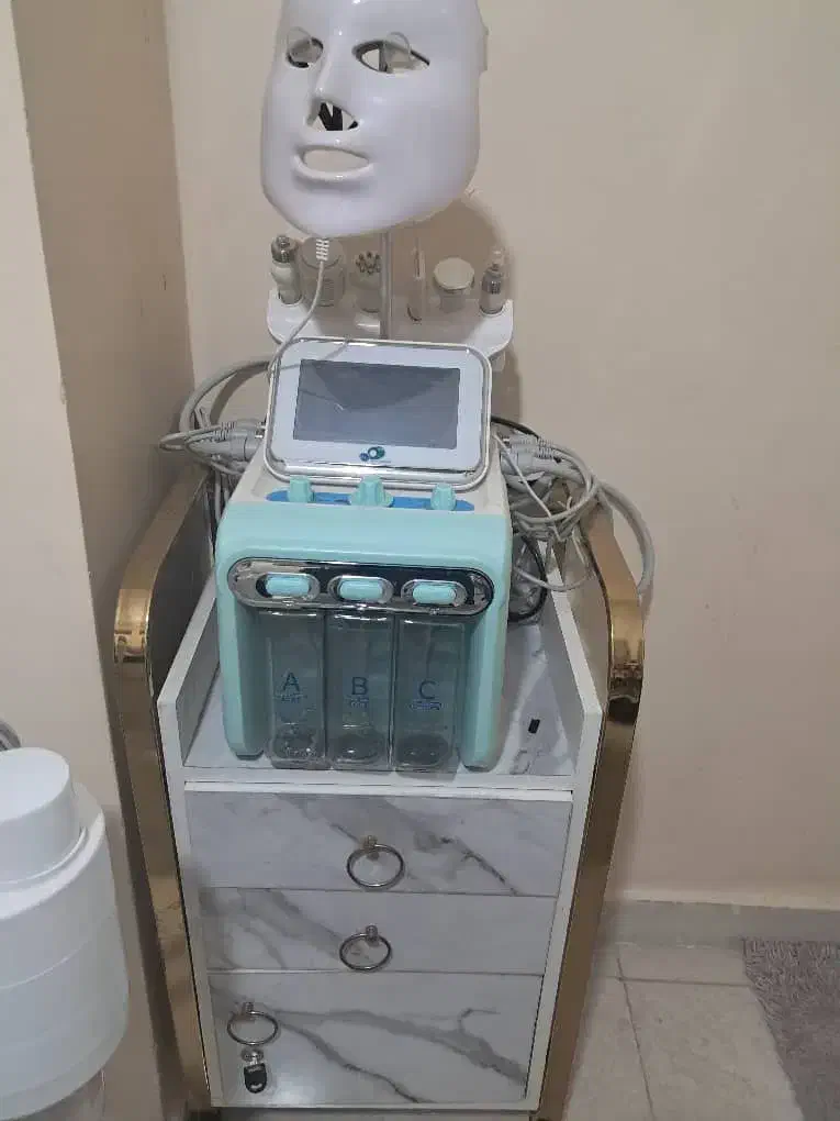 دستگاه هیدروفیشیال هفت کاره .نو همراه باعینک ماژور|آرایشی، بهداشتی، درمانی|شهریار, ابراهیمآباد|دیوار