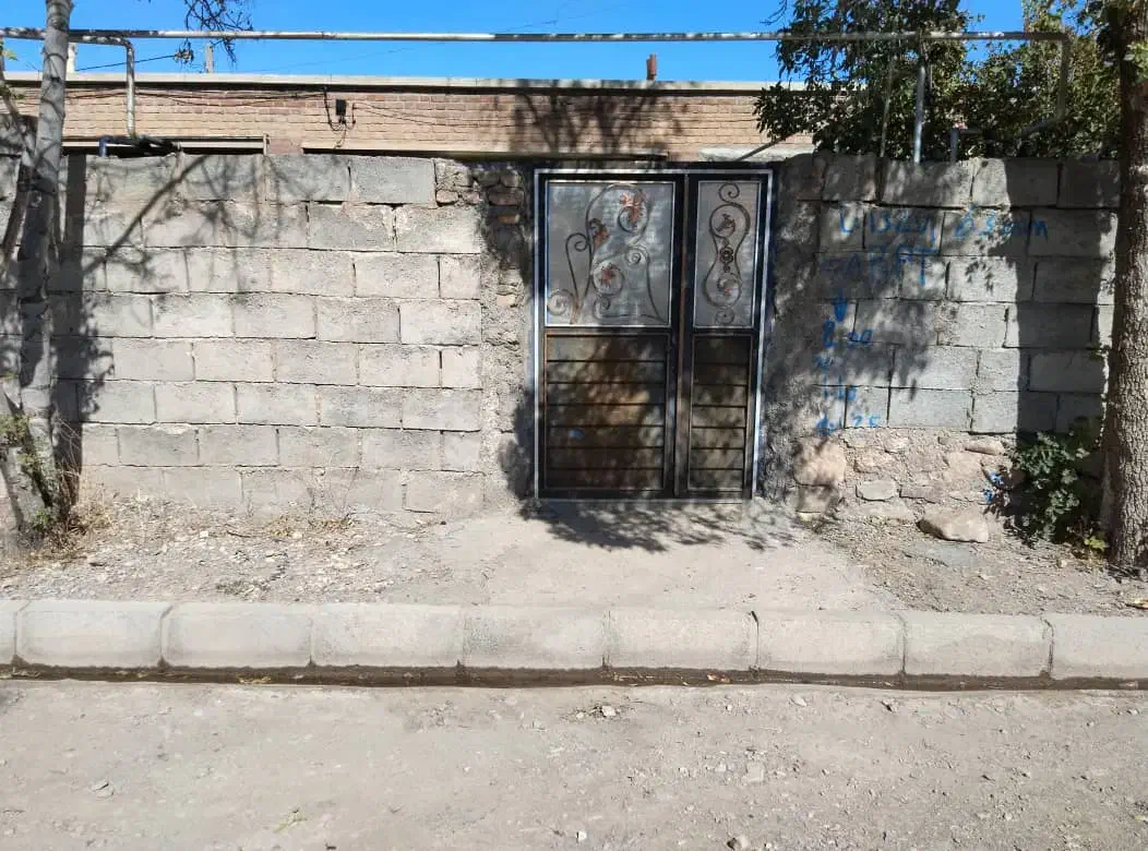 منزل مسکونی نقلی وبا صفا در منطقه توریستی سدارس|فروش خانه و ویلا|ارس, |دیوار