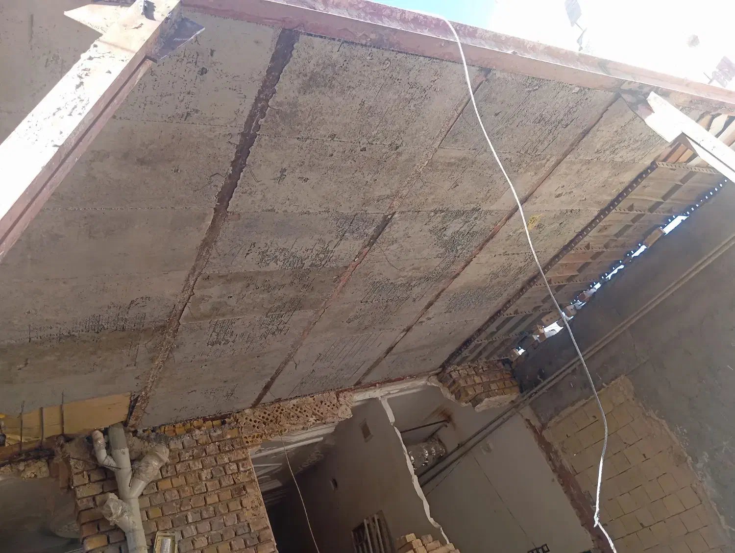 جوشکار اسکلت،ایرانیت،نصب،انواع سقف،|خدمات پیشه و مهارت|تربت جام, عیدی آباد|دیوار