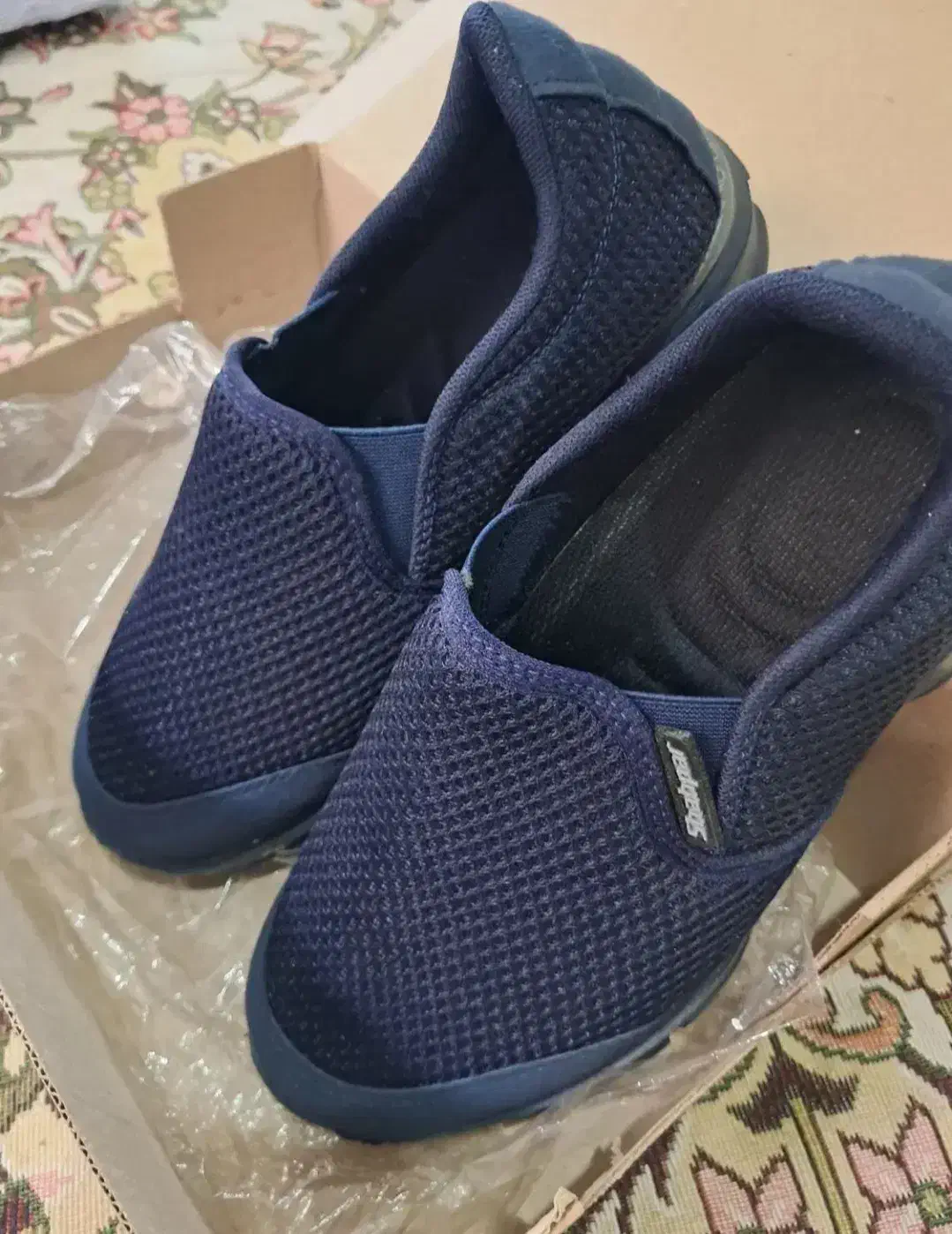 کفش راحتی معاوضه و فروش|کیف، کفش، کمربند|قم, نیروگاه|دیوار