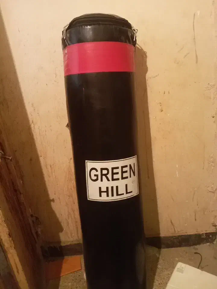 کیسه بوکس GREE HILL|تجهیزات ورزشی|میناب, |دیوار