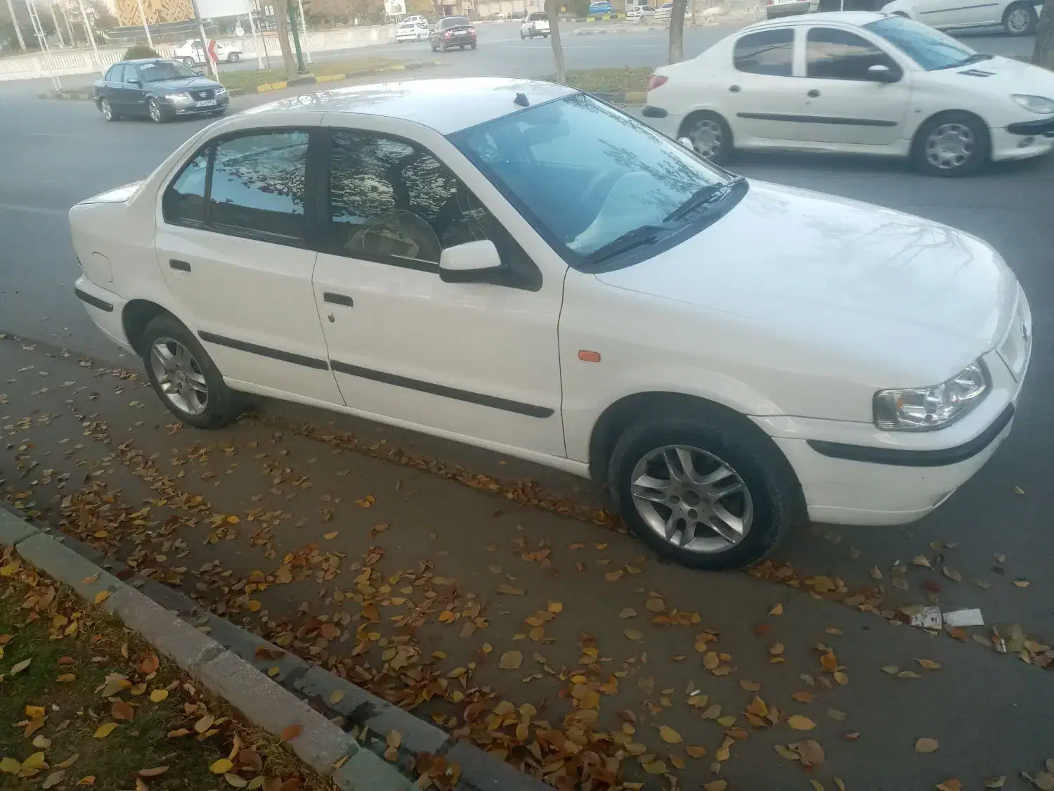 سمند سفید مدل ۹۰ دوگانه کارخانه تک برگ سند|خودرو سواری و وانت|سنندج, |دیوار